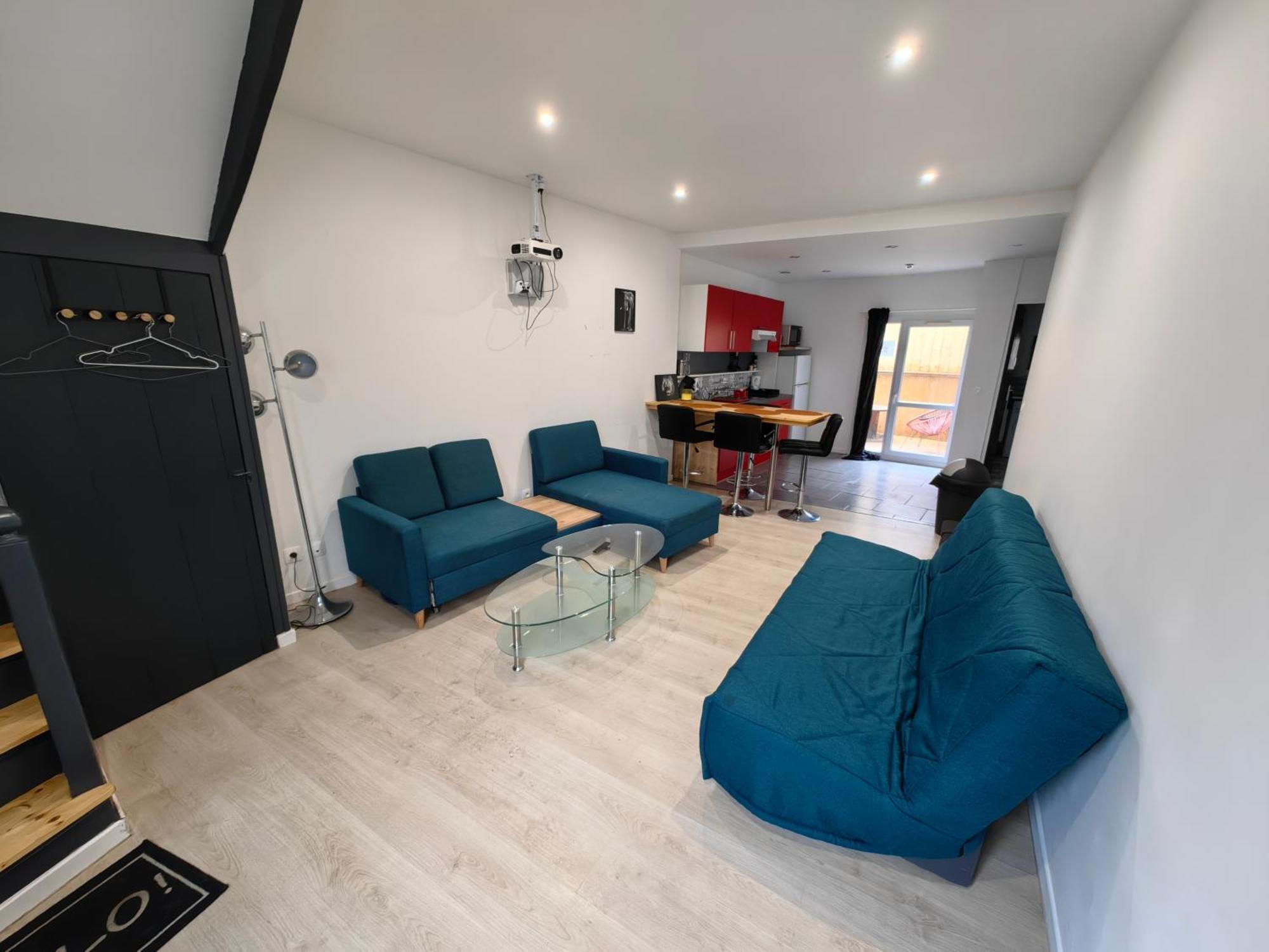 Appartement Superbe Maison 4 Personnes Avec Video-projecteur *