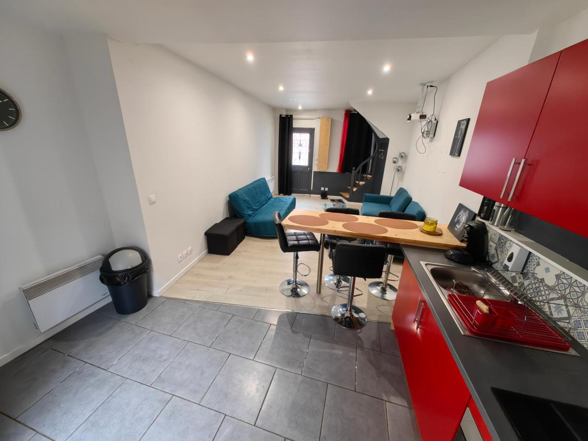 Superbe Maison 4 Personnes Avec Video-projecteur Amiens