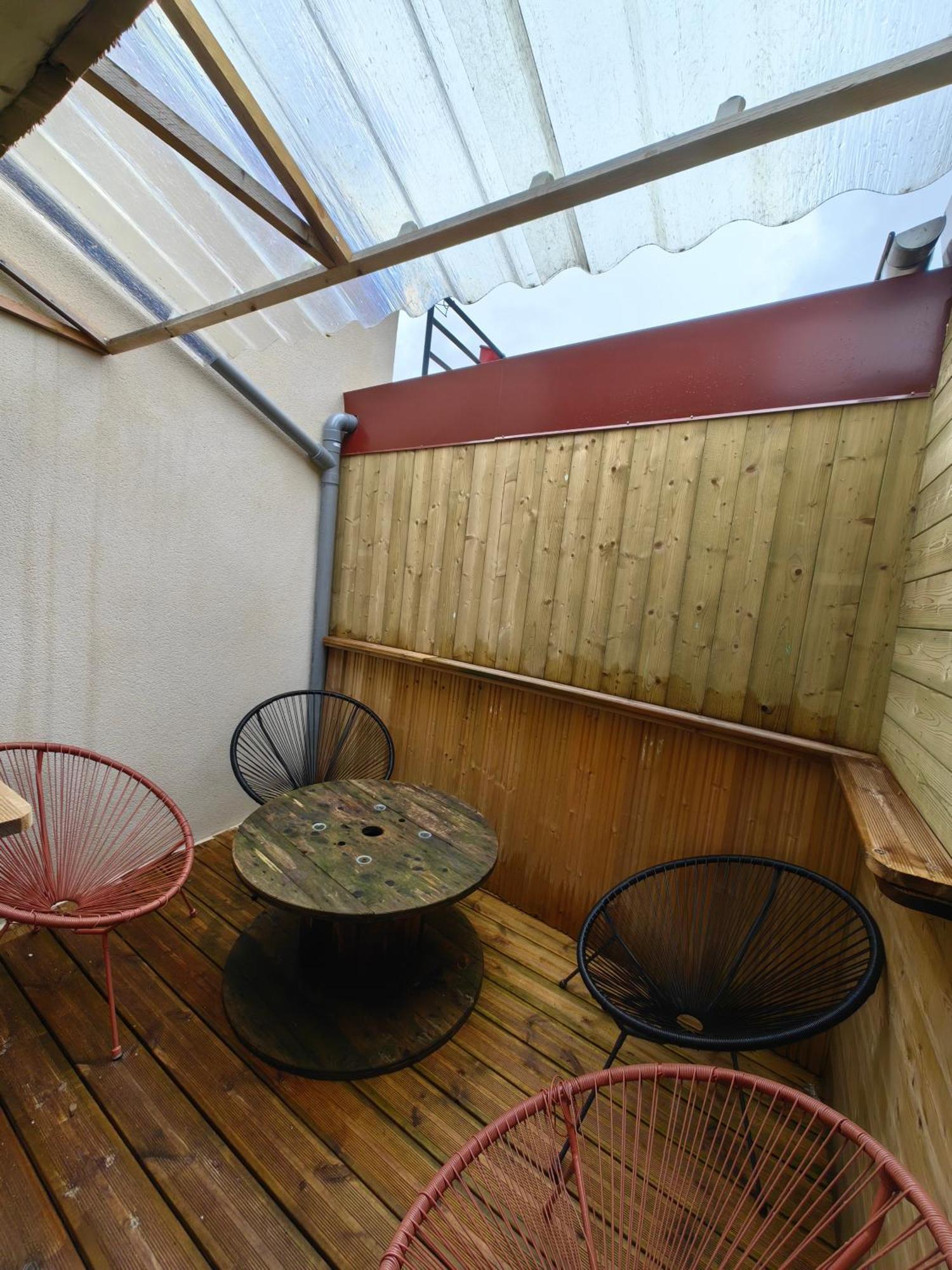 Superbe Maison 4 Personnes Avec Video-projecteur Appartement Amiens